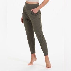 NWT Vuori Lux At Ease Harem Pant Oregano Heather size XS